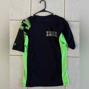 Billabong Mens Large Rash Guard